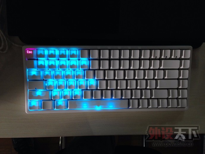 DIY的乐趣 — 打造专属 KEYCOOL 凯酷 84热插拔混轴机械键盘