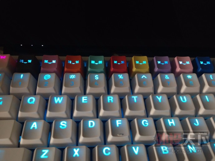 DIY的乐趣 — 打造专属 KEYCOOL 凯酷 84热插拔混轴机械键盘