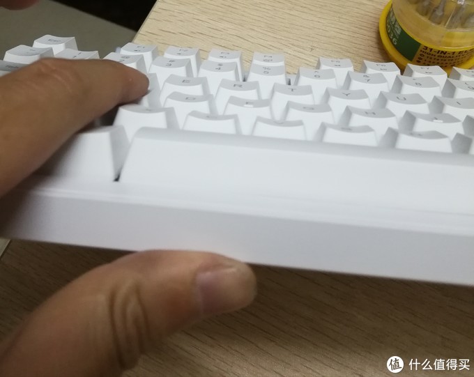 机械键盘也玩性价比？小米旗下悦米机械键盘104Cherry版上手体验