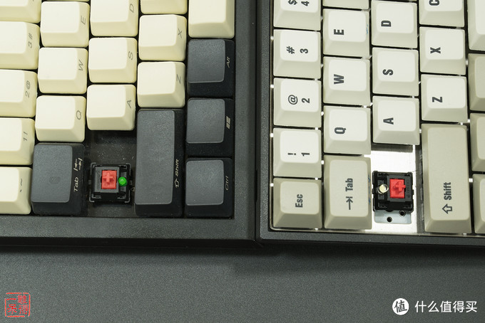 #晒单大赛#Akko 艾酷 x MAXKEY TADA68 PRO 蓝牙双模机械键盘 开箱&简测